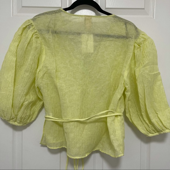 H&M Yellow Wrap Blouse - Picture 4 of 5